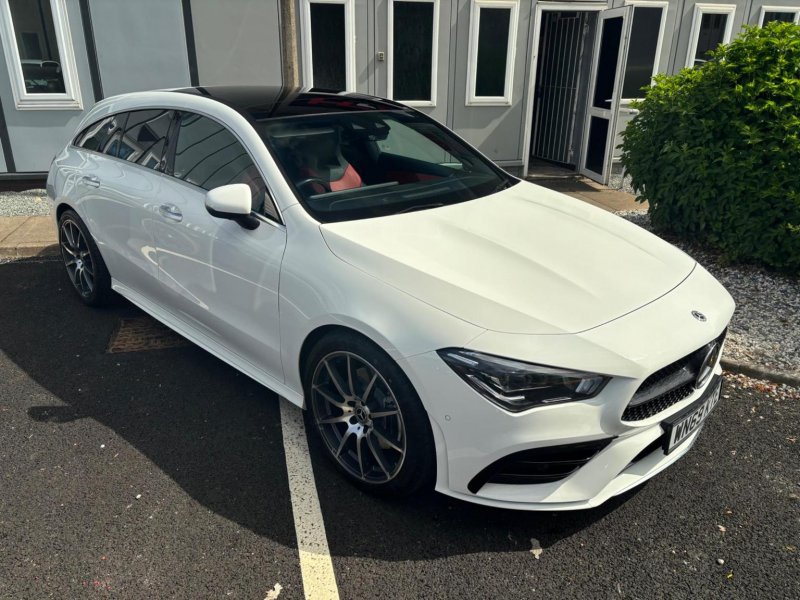 MERCEDES-BENZ CLA